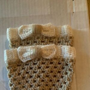 Crochet Bow Boot Cuffs in Cream and Tan